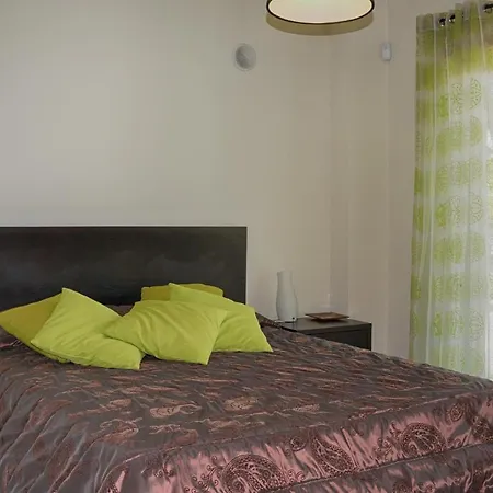 Moradia Com Piscina Privada Em Tatil Evi *