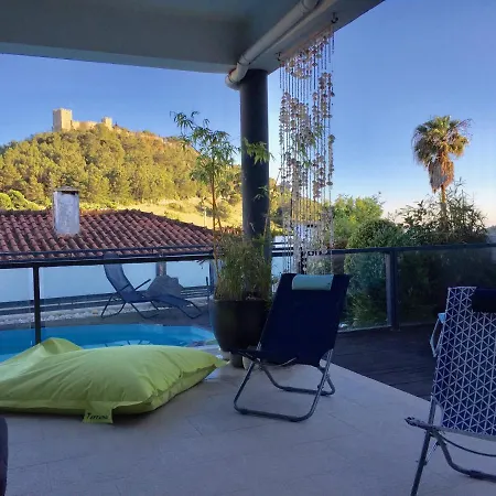 Moradia Com Piscina Privada Em Tatil Evi Sesimbra